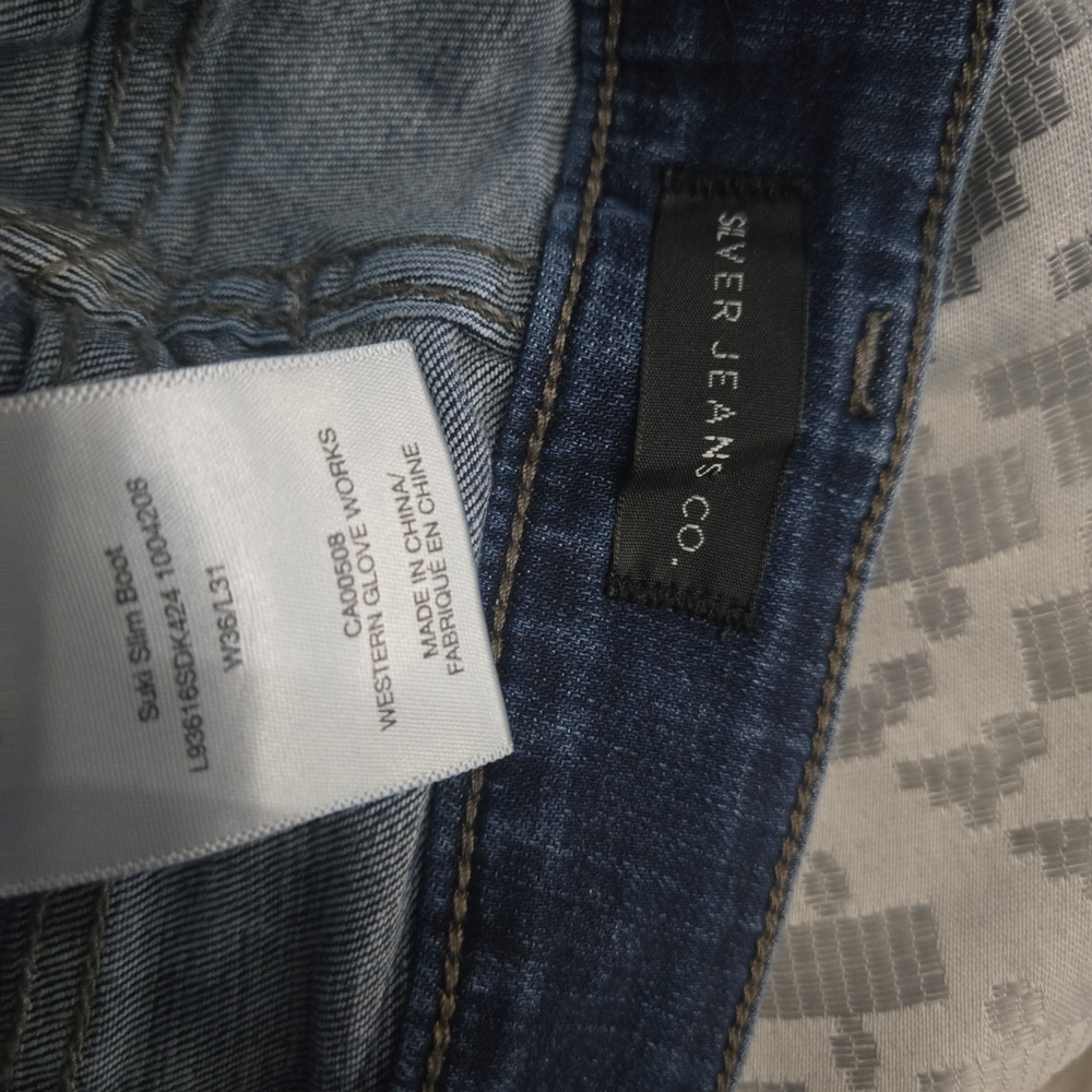 Silver Jeans Co. Women's Straight Leg Jeans - Blue